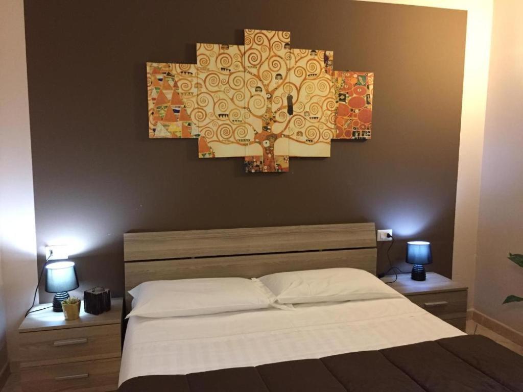 Hotel Ded 1 Parma Dış mekan fotoğraf